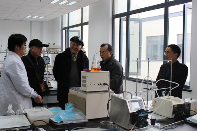 清华大学化学工程系费维扬院士到访上海高等研究院
