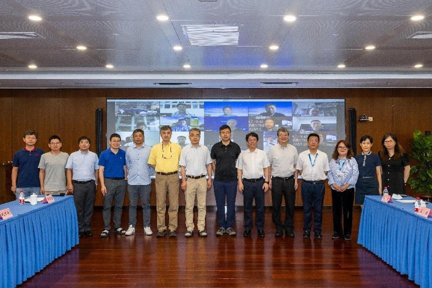 上海光源第二届用户委员会第一次全体会议顺利召开